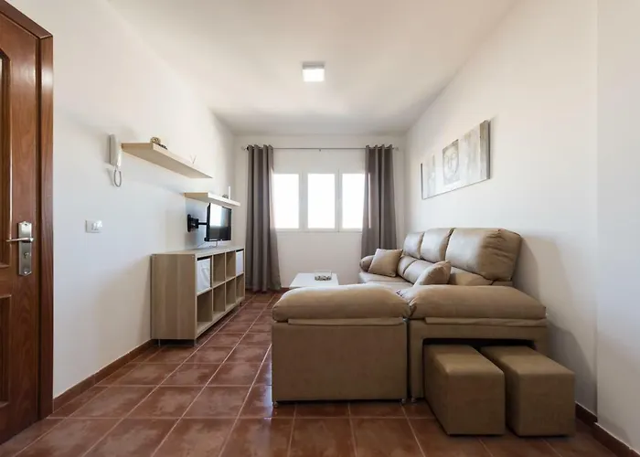 La Madera - Urban Home Near The Airport - Wifi
