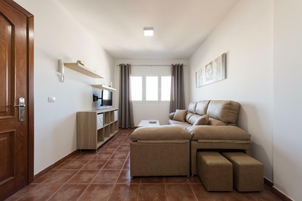 La Madera - Urban Near The Airport - Wifi Apartment Sardina