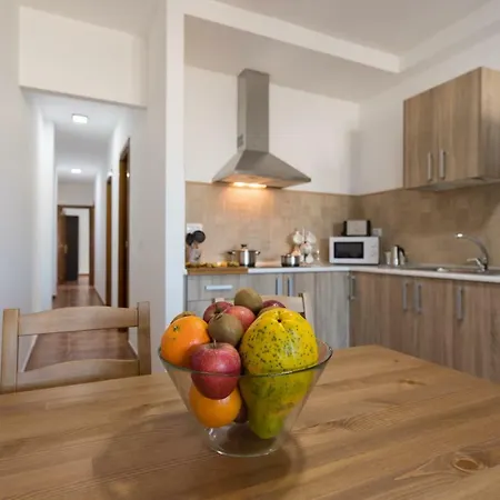 La Madera - Urban Home Near The Airport - Wifi Sardina Exterior foto